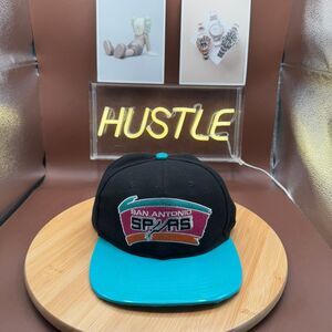 Mitchell & Ness Hardwood Classics SnapBack San Antonio Spurs